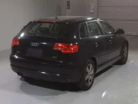 Audi A3 лот № 8104 оценка 3.5  с аукциона в Японии 1