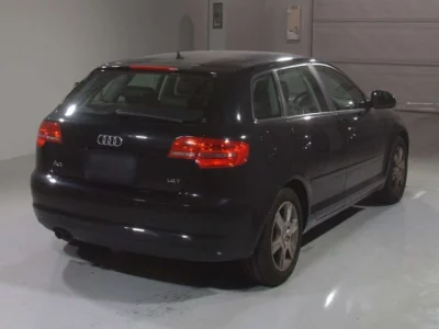Audi A3  с аукциона в Японии