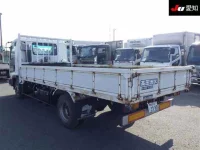 Isuzu FORWARD лот № 8588 оценка 3.5  с аукциона в Японии 4