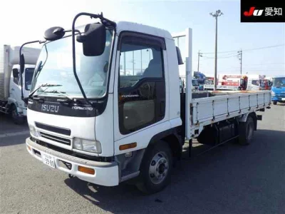 Isuzu FORWARD  с аукциона в Японии