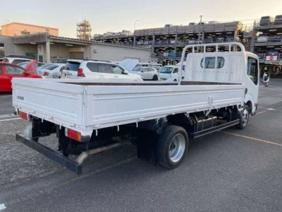 Nissan ATLAS  с аукциона в Японии