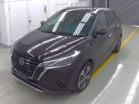Nissan KICKS лот № 53 оценка 4  с аукциона в Японии 2