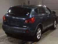 Nissan DUALIS лот № 8126 оценка 3.5  с аукциона в Японии 1