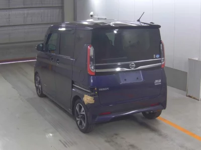 Nissan ROOX  с аукциона в Японии