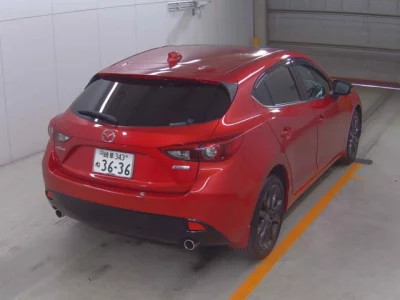 Mazda AXELA  с аукциона в Японии