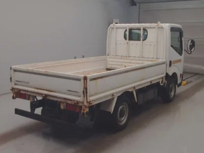 Nissan ATLAS  с аукциона в Японии