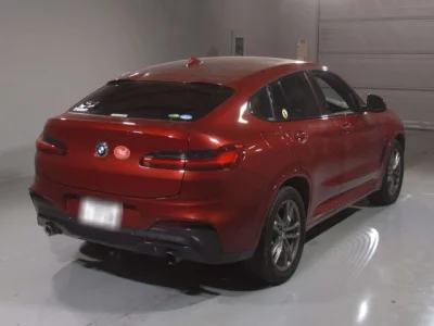 BMW X4  с аукциона в Японии