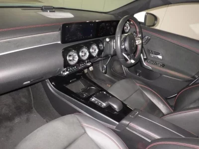 Mercedes-Benz CLA CLASS  с аукциона в Японии