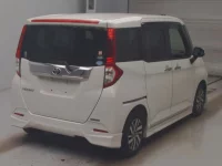 Toyota ROOMY лот № 2277 оценка 4  с аукциона в Японии 1