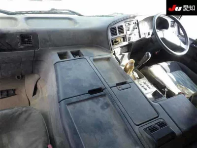 Mitsubishi SUPER GREAT  с аукциона в Японии