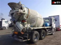 Hino PROFIA лот № 8628 оценка 3  с аукциона в Японии 1