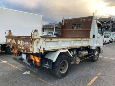 Mitsubishi FUSO FIGHTER