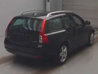 Volvo V50  с аукциона в Японии