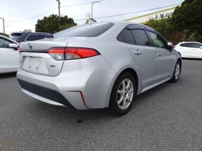 Toyota COROLLA  с аукциона в Японии