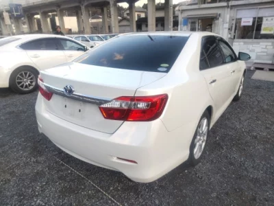 Toyota CAMRY  с аукциона в Японии