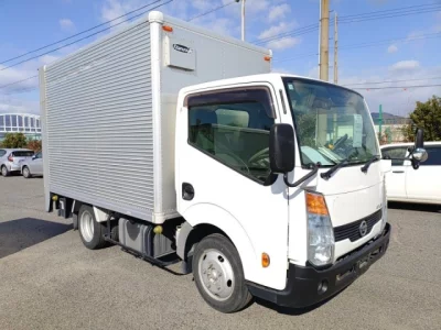 Nissan ATLAS  с аукциона в Японии