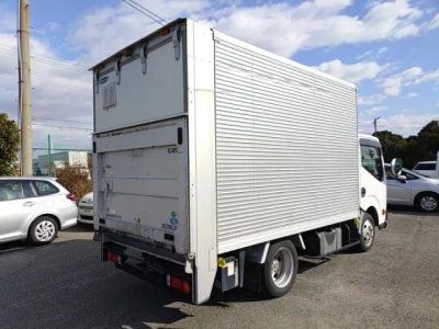 Nissan ATLAS  с аукциона в Японии