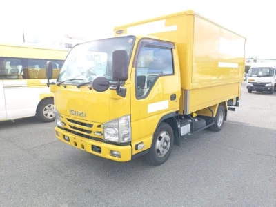Isuzu ELF