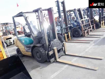 KOMATSU FORKLIFT