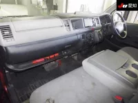 Toyota HIACE VAN лот № 20003 оценка R  с аукциона в Японии 2