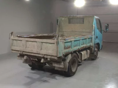 Toyota DYNA  с аукциона в Японии