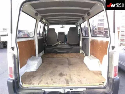 Nissan CARAVAN VAN