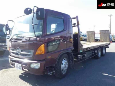 Hino TRUCK