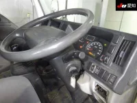 Isuzu ELF лот № 20053 оценка 3.5  с аукциона в Японии 4