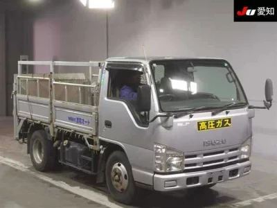 Isuzu ELF  с аукциона в Японии