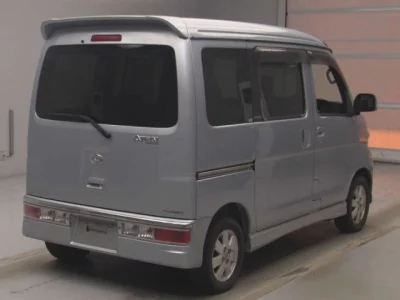 Daihatsu Atrai Wagon  с аукциона в Японии