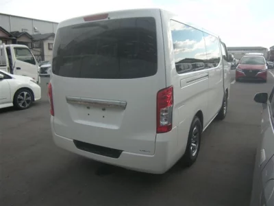 Nissan CARAVAN VAN  с аукциона в Японии