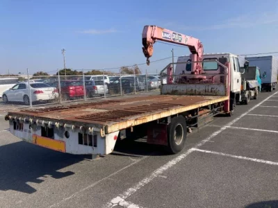 Isuzu FORWARD  с аукциона в Японии