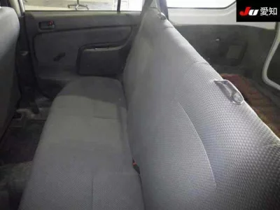 Toyota SUCCEED  с аукциона в Японии