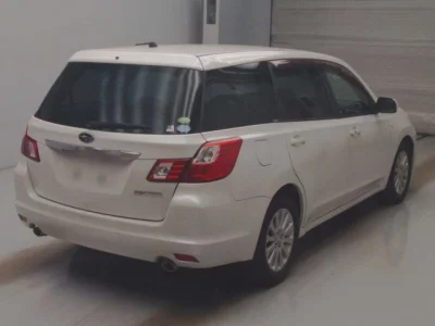 Subaru EXIGA  с аукциона в Японии