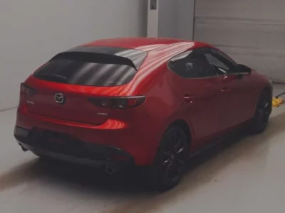 Mazda MAZDA3  с аукциона в Японии