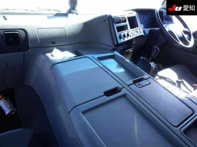 Mitsubishi SUPER GREAT  с аукциона в Японии