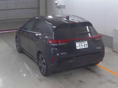 Nissan AURA  с аукциона в Японии