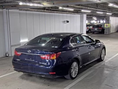 Lexus GS  с аукциона в Японии