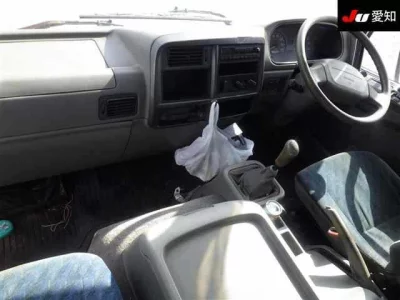 Mitsubishi FUSO FIGHTER