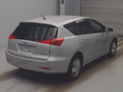 Toyota CALDINA  с аукциона в Японии