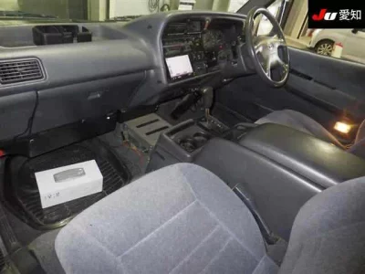 Toyota HIACE VAN  с аукциона в Японии