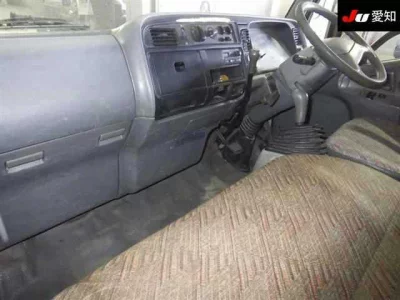 Mitsubishi CANTER  с аукциона в Японии