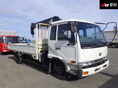 Nissan TRUCK  с аукциона в Японии