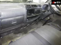 Mazda BONGO лот № 20009 оценка 3  с аукциона в Японии 2