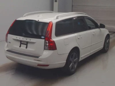 Volvo V50  с аукциона в Японии