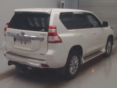 Toyota LAND CRUISER PRADO  с аукциона в Японии