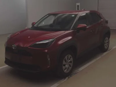 Toyota YARIS CROSS  с аукциона в Японии