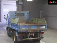 Mitsubishi CANTER лот № 20037 оценка R  с аукциона в Японии 1