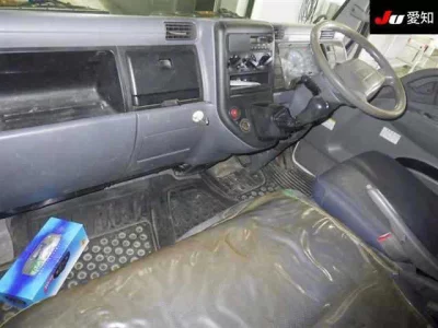 Mitsubishi CANTER  с аукциона в Японии