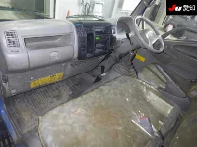 Hino DUTRO  с аукциона в Японии